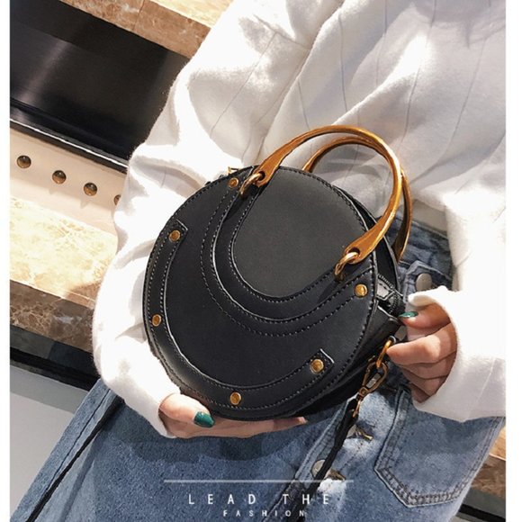 Black Leather Circle Bag - Crossbody Small Leather Bag - Round Shoulder Bag - Picture 4 of 9